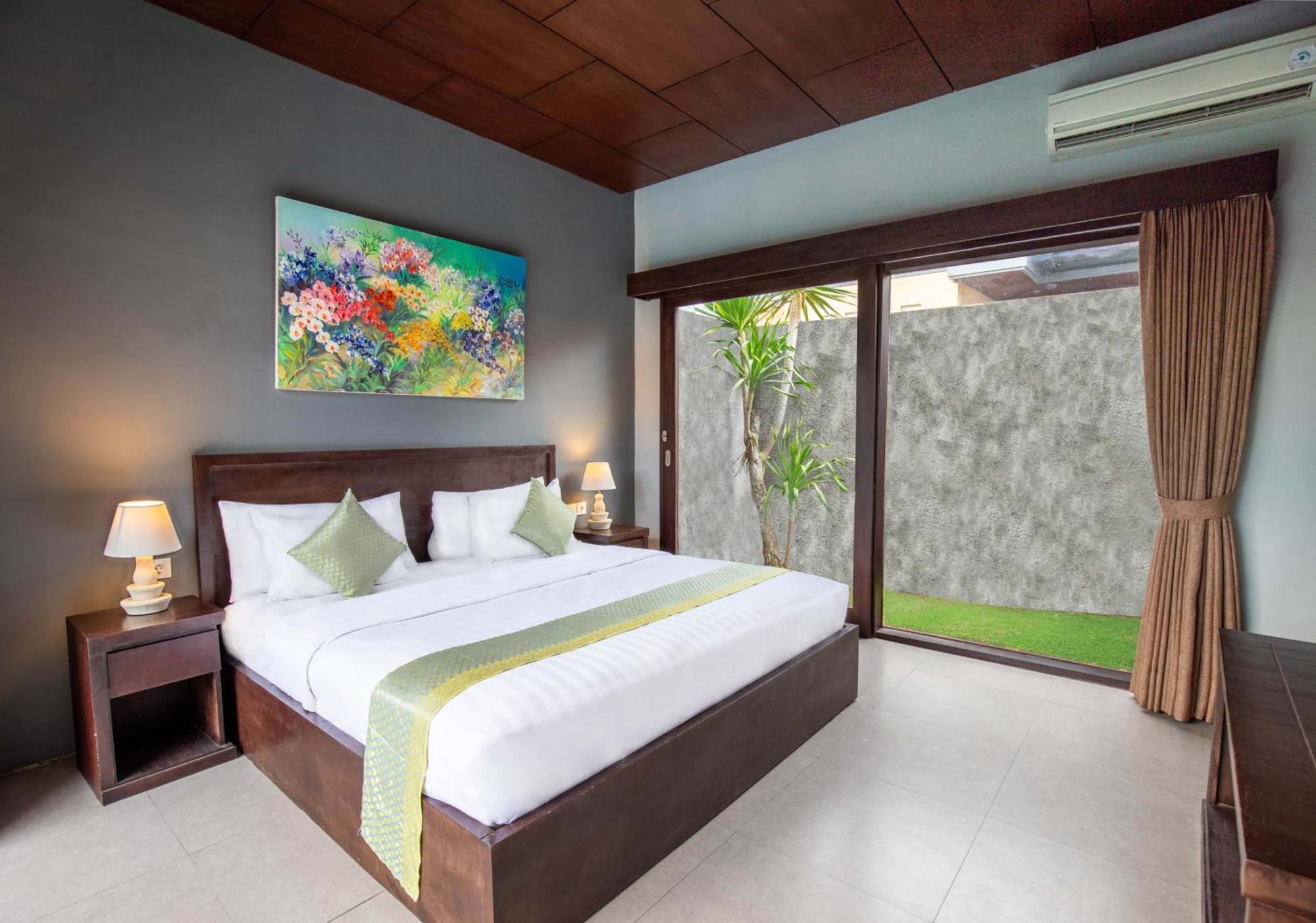 Me Pererenan Villa Canggu